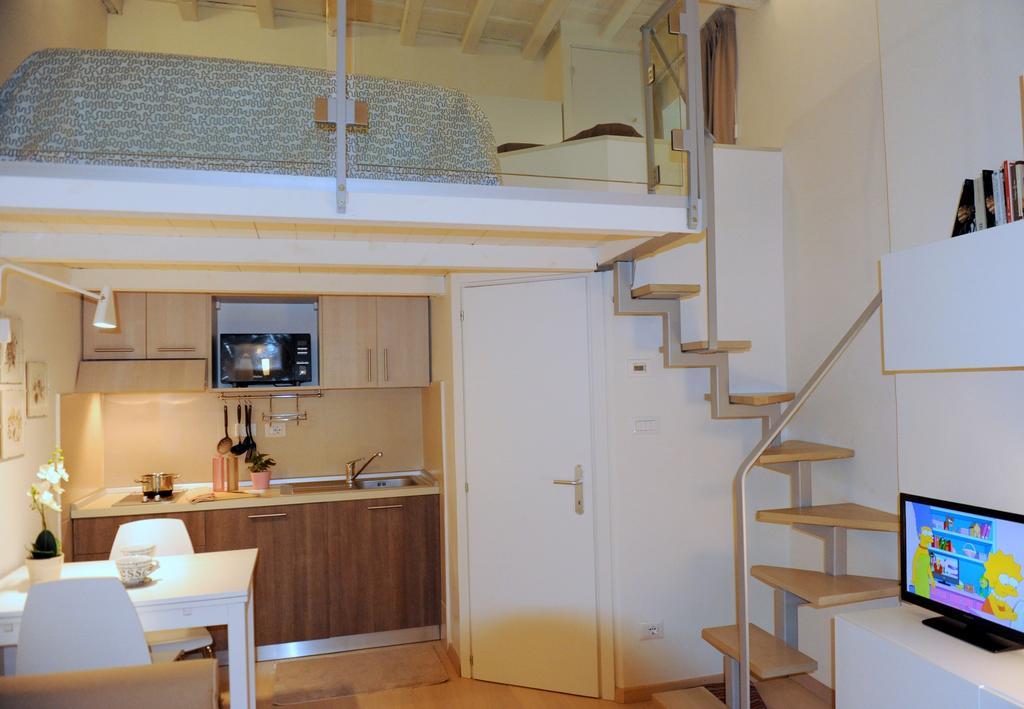Acacia Firenze - Giglio Apartment Ngoại thất bức ảnh
